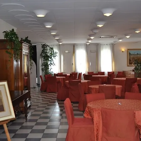 Hotel Oceano Peschiera del Garda