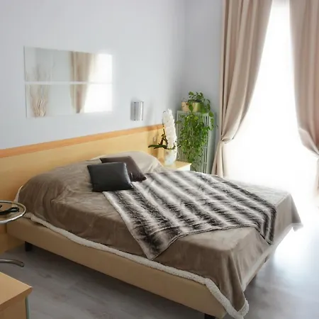 Oceano 3* פסקיארה דל גארדה